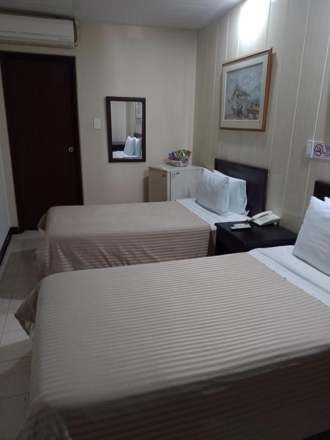 Hotel Sin Escala Палмира Екстериор снимка